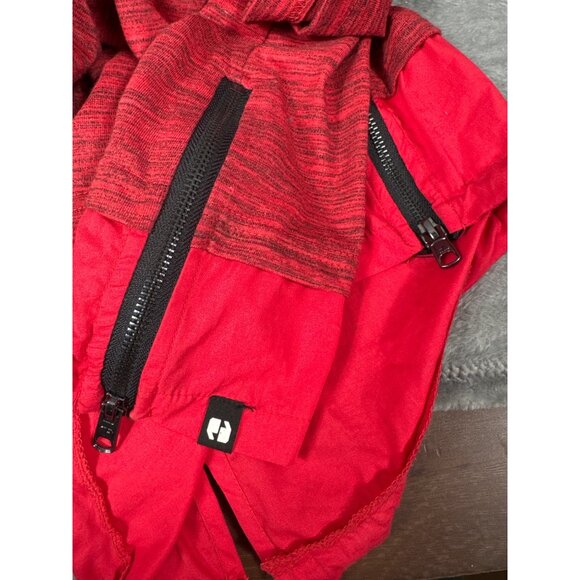 Red Heathered Short Sleeve Cowl Neck Drawstring Casual Top With Asymmetrical Hem - Picture 10 of 11